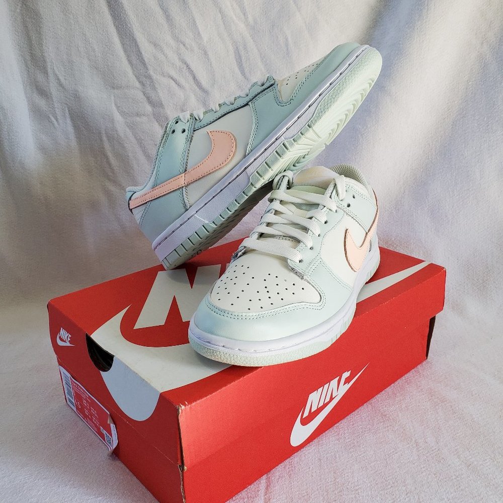 Nike Dunk Low Barely Green Women's Size 6 / Men's 4.5
